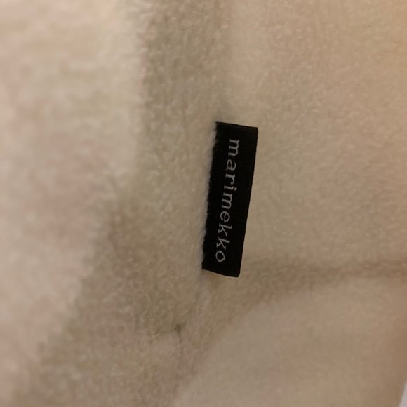Limited Edition UNIQLO x Marimekko fleece zip up jacket (NWT) - Picture 2 of 3